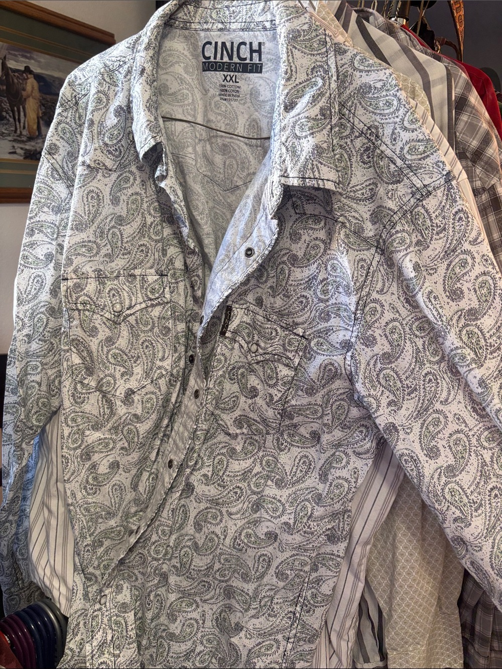Cinch Modern Fit Paisley Button-Down Shirt in White and Gray